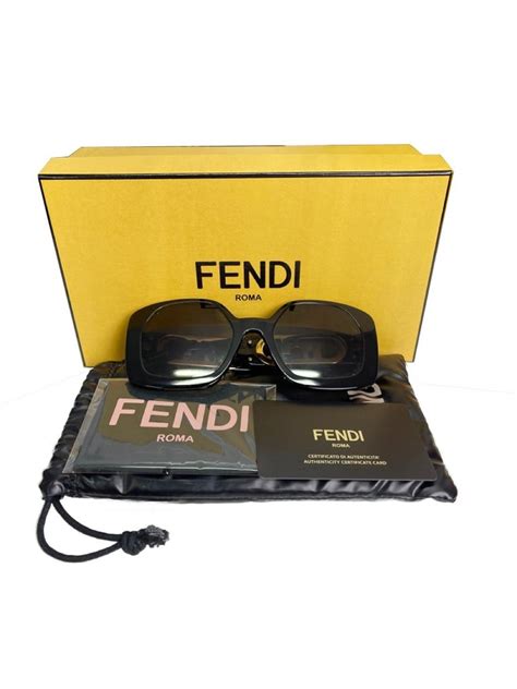 occhiali fendi scatola|FENDI .